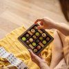 krabicka 20 ks pistacie oblibena pralinky jednohubky cokolada poteseni darek obdarovani pro sebe pro blizke cokoladovna janek